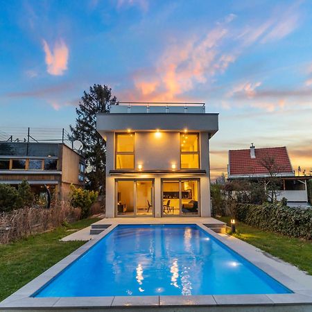 Villa Jaeger Mit Pool In Wien Kültér fotó